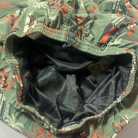Patagonia swim trunks size Small - Picture 4 of 8